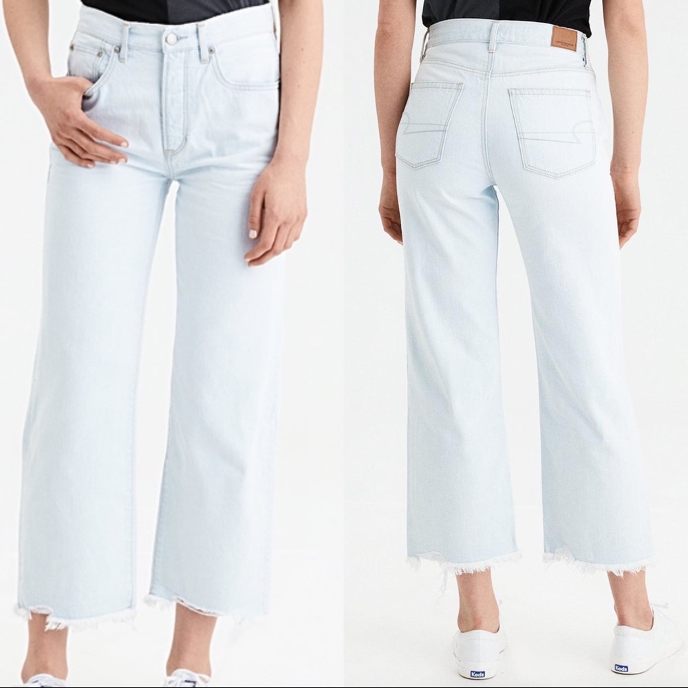 American Eagle Light Wash Cropped Wide Leg Jeans